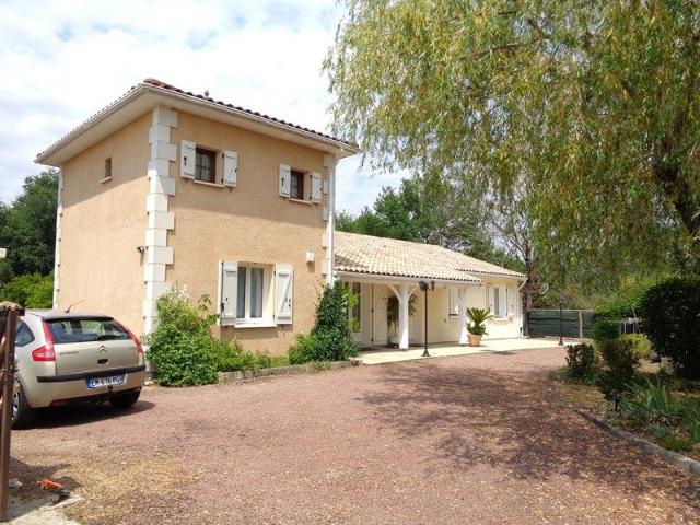 Maison 8 pièces 139 m²