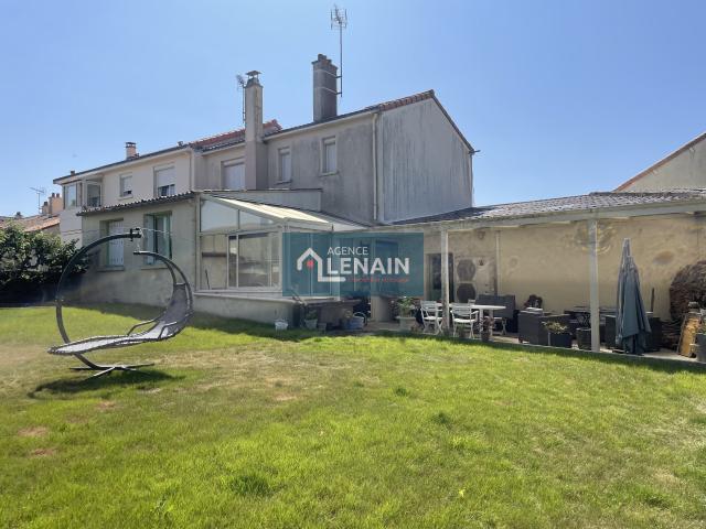 Maison 8 pièces 130 m²
