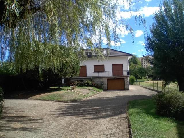 Maison 8 pièces 131 m²