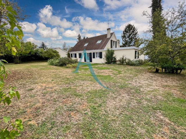 Maison 8 pièces 131 m²