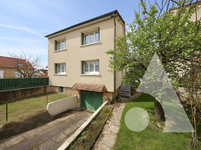 Maison 8 pièces 132 m²