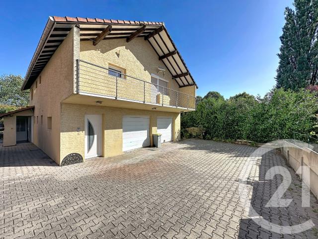 Maison 8 pièces 134 m²