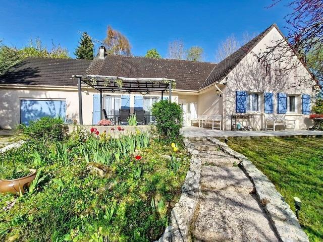Maison 8 pièces 144 m²