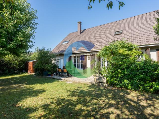 Maison 8 pièces 144 m²