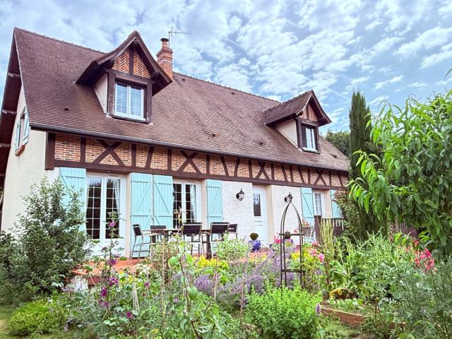 Maison 8 pièces 144 m²