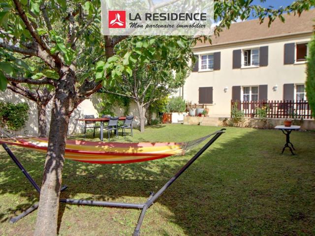 Maison 8 pièces 145 m²