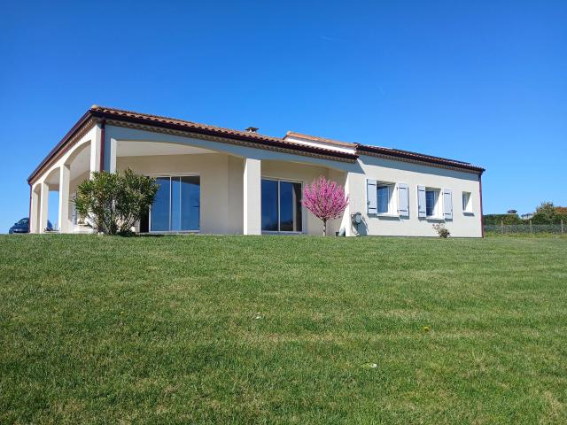 Maison 8 pièces 145 m²