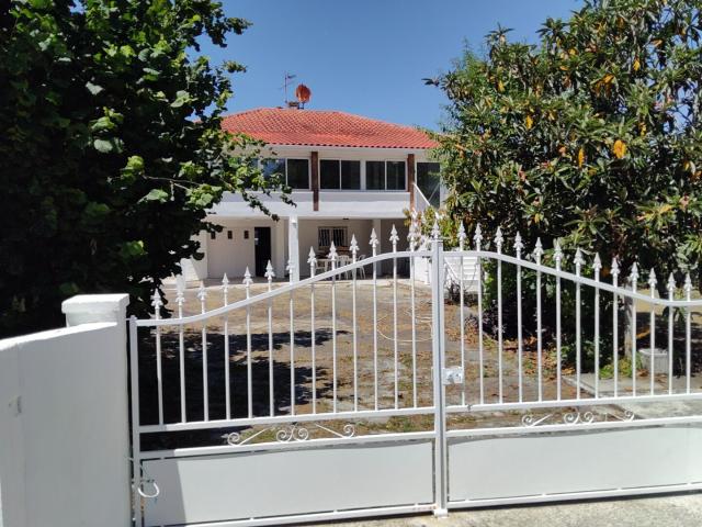 Maison 8 pièces 145 m²