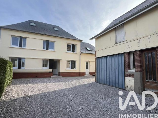 Maison 8 pièces 145 m²