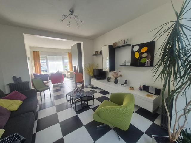 Maison 8 pièces 145 m²