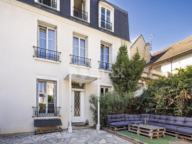 Maison 8 pièces 145 m²