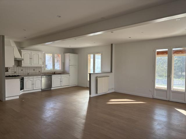 Maison 8 pièces 145 m²