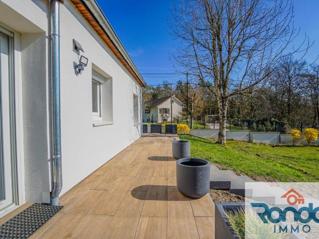 Maison 8 pièces 145 m²
