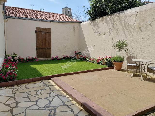 Maison 8 pièces 145 m²