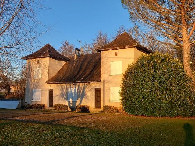 Maison 8 pièces 146 m²