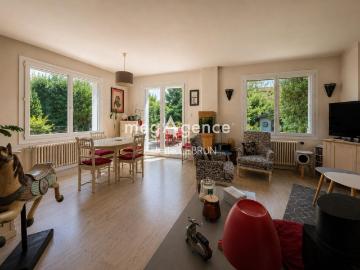 Maison 8 pièces 146 m²