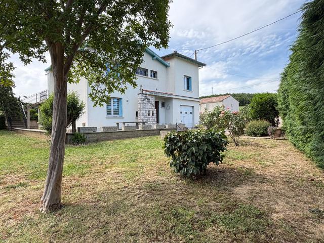 Maison 8 pièces 147 m²