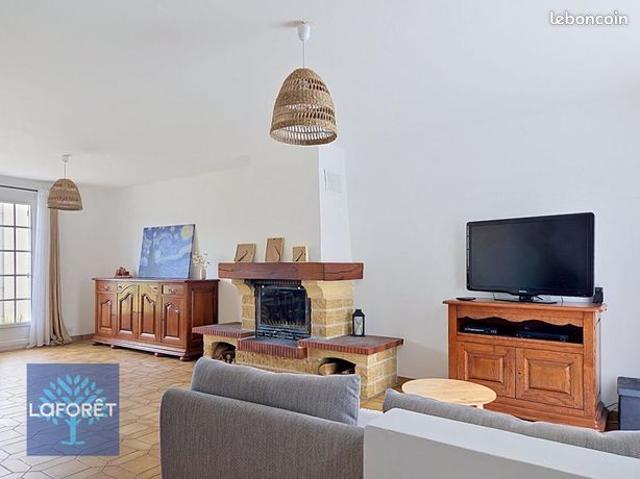 Maison 8 pièces 147 m²