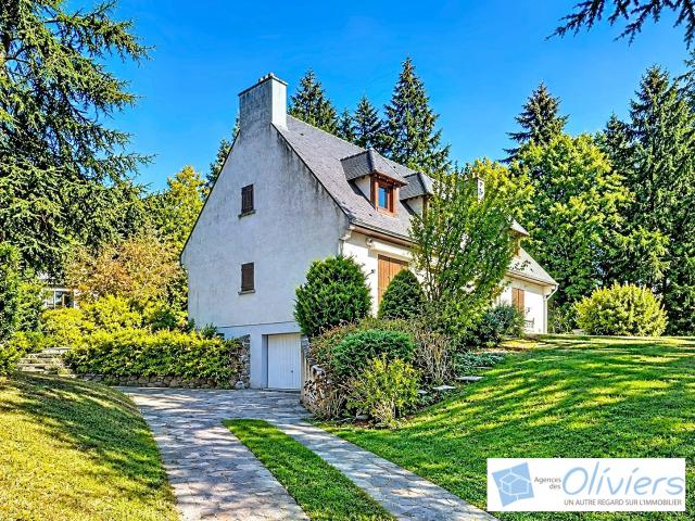 Maison 8 pièces 147 m²