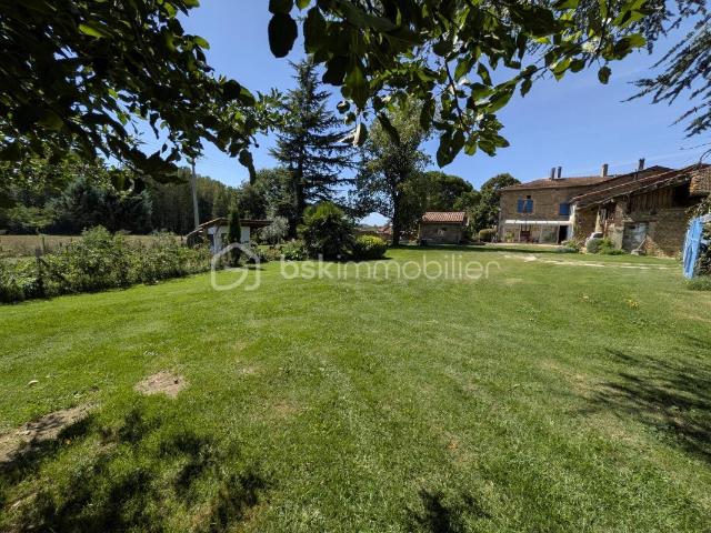 Maison 8 pièces 147 m²