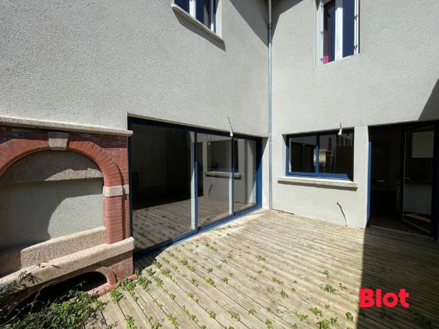 Maison 8 pièces 148 m²