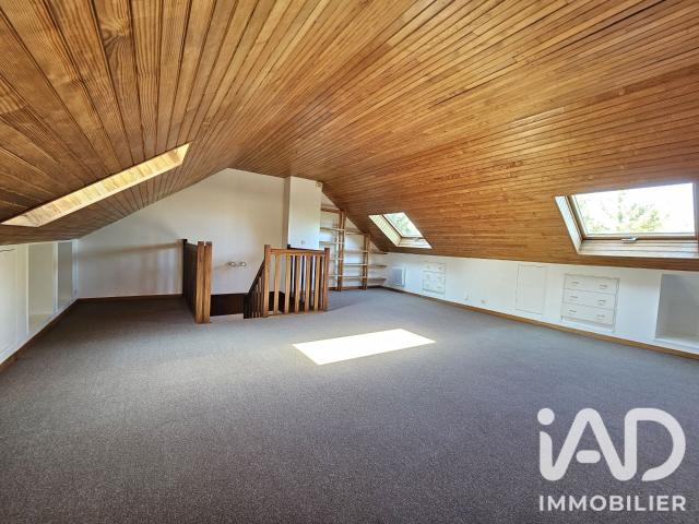 Maison 8 pièces, 148 m² à louer à Saint Germain en Laye 78112