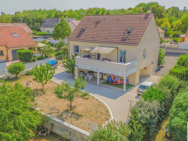 Maison 8 pièces 149 m²