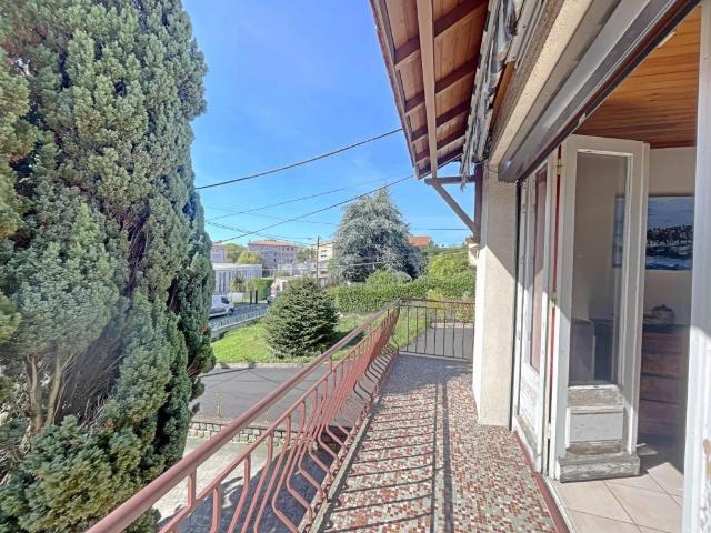 Maison 8 pièces 140 m²