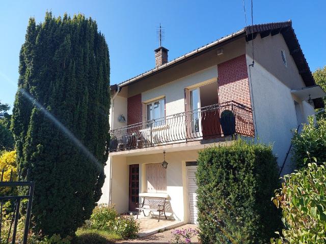 Maison 8 pièces 140 m²