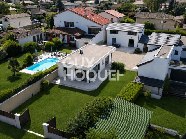 Maison 8 pièces 140 m²