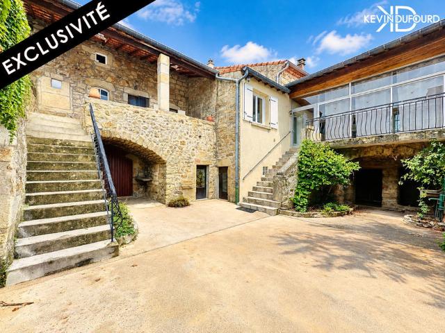 Maison 8 pièces 140 m²