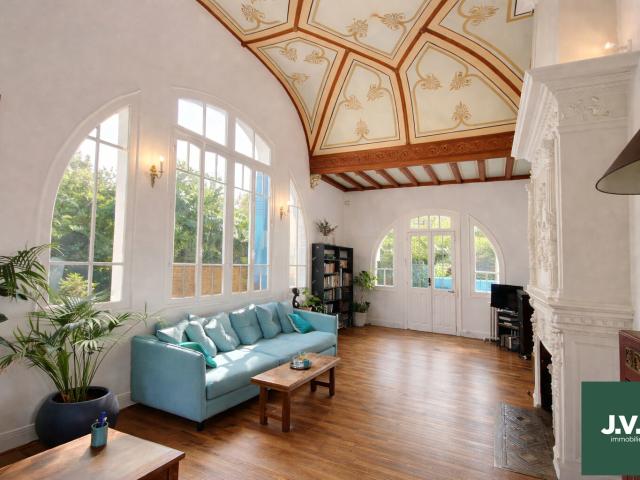 Maison 8 pièces 140 m²