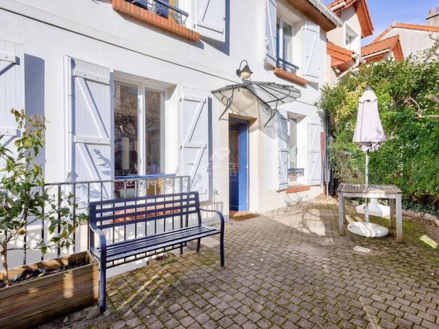 Maison 8 pièces 140 m²