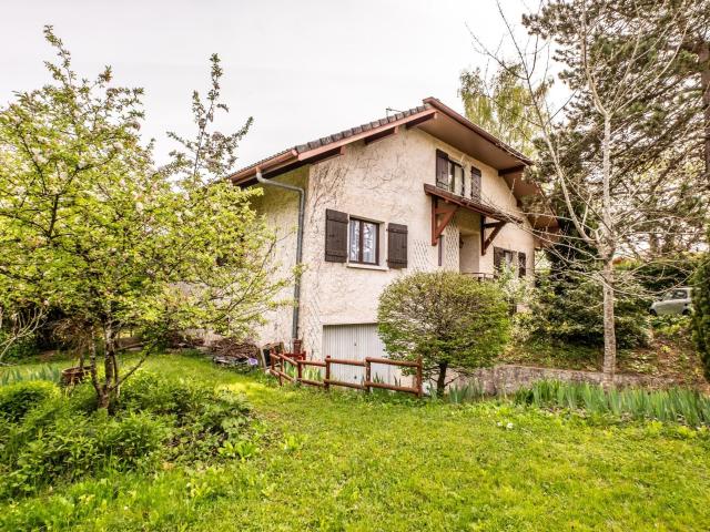 Maison 8 pièces 141 m²