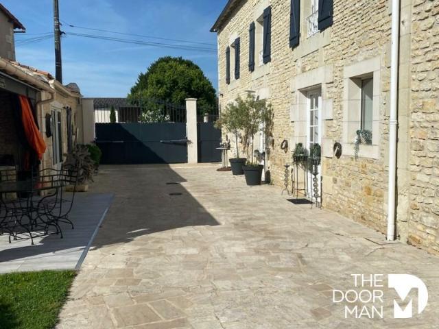 Maison 8 pièces 141 m²