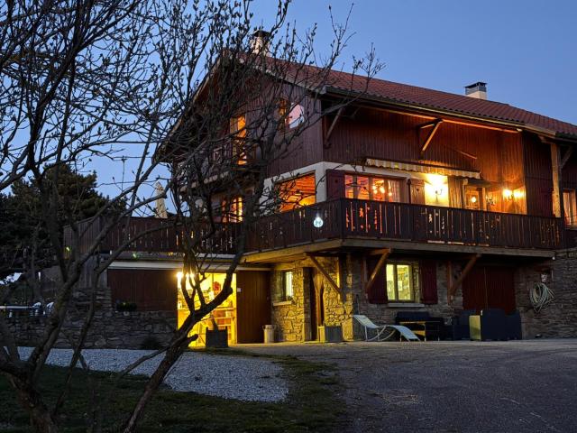 Maison 8 pièces 142 m²