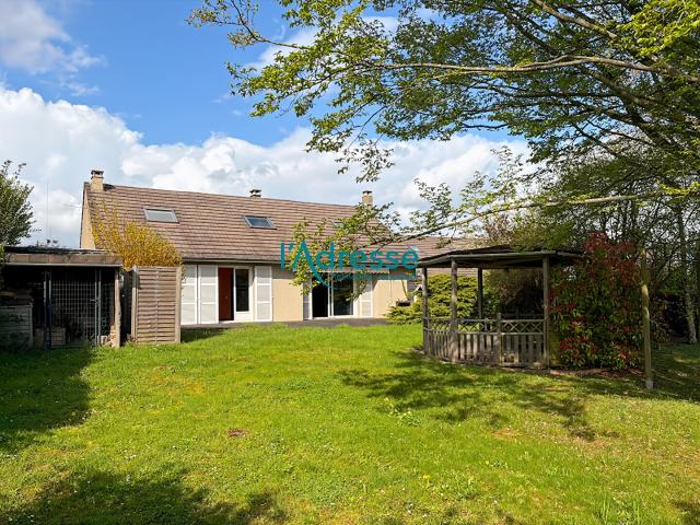 Maison 8 pièces, 142 m² à louer à Oinville sur Montcient 78250
