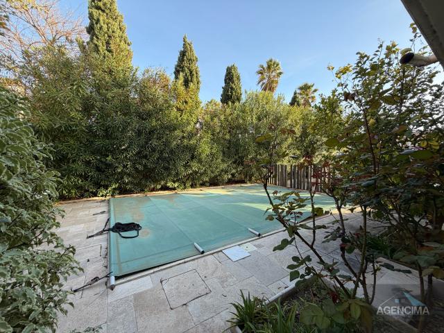 Maison 8 pièces 143 m²