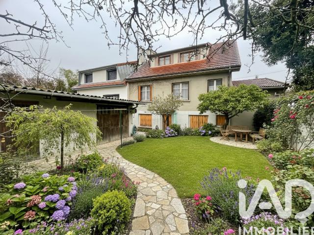 Maison 8 pièces 143 m²
