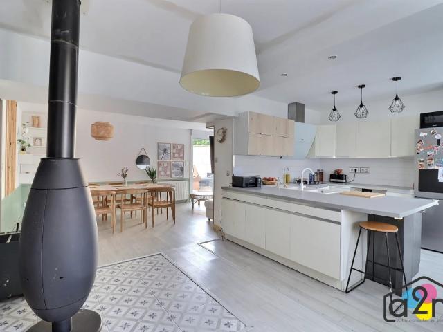 Maison 8 pièces 143 m²