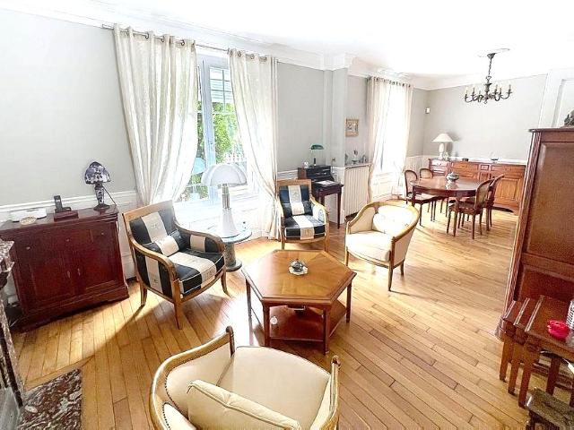 Maison 8 pièces 154 m²