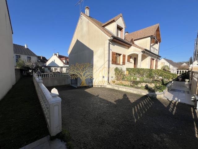 Maison 8 pièces 154 m²