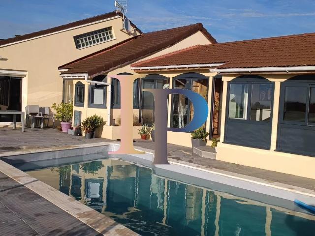 Maison 8 pièces 155 m²