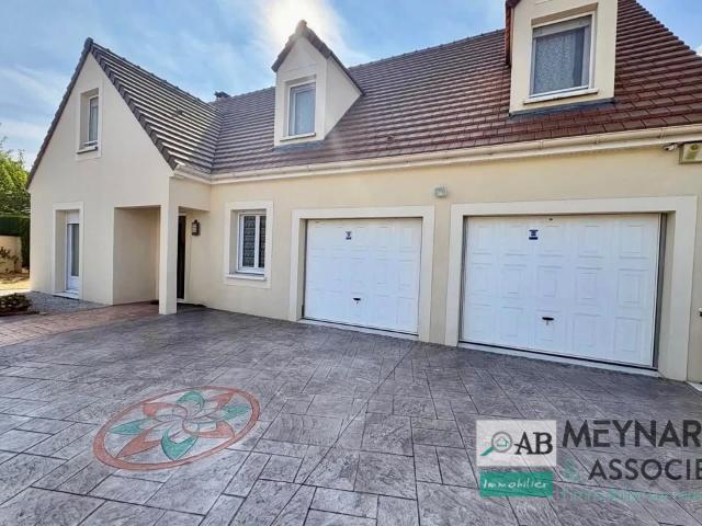 Maison 8 pièces 155 m²