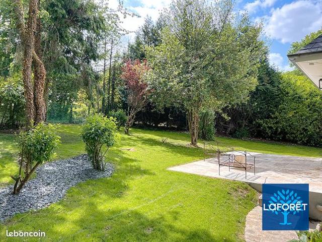 Maison 8 pièces 155 m²