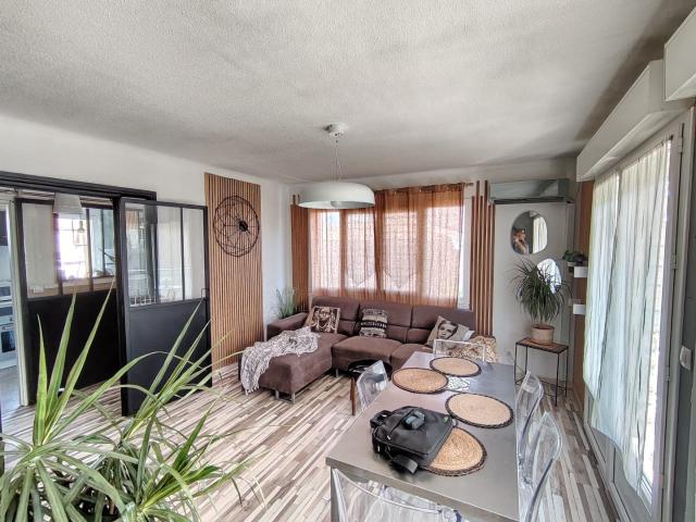 Maison 8 pièces 156 m²