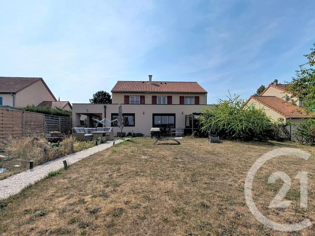 Maison 8 pièces 156 m²