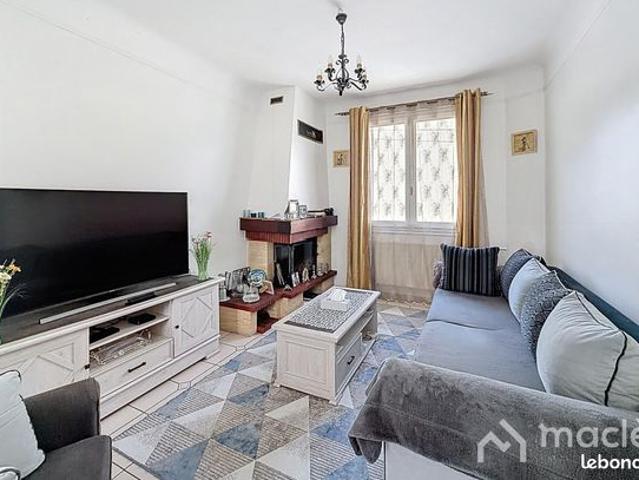 Maison 8 pièces 156 m²