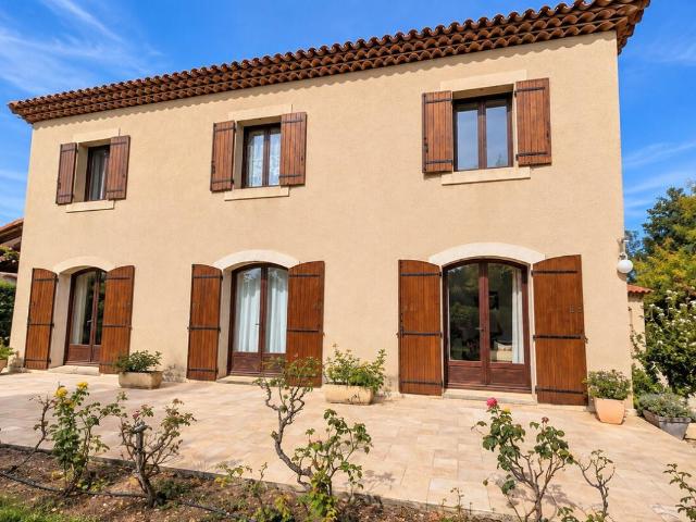 Maison 8 pièces 157 m²