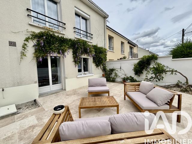 Maison 8 pièces 157 m²